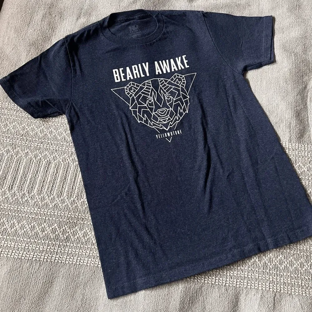 Yellowstone national Park souvenir‎ tshirt vacation tee bear graphic blue youth
